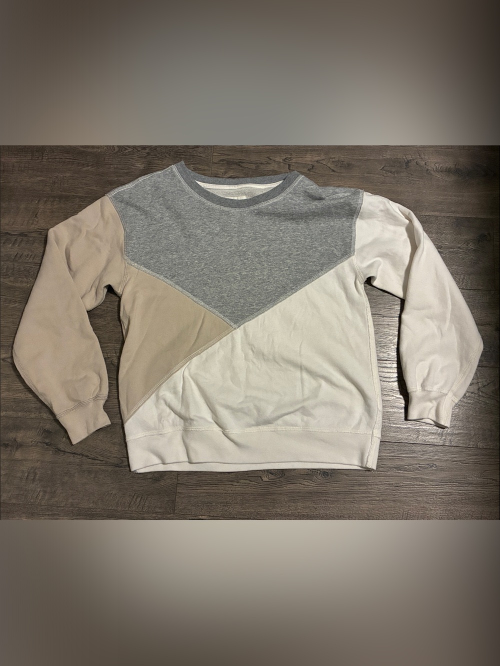 Abercrombie & Fitch "softAF" Colorblock Crewneck Sweatshirt Sz: M